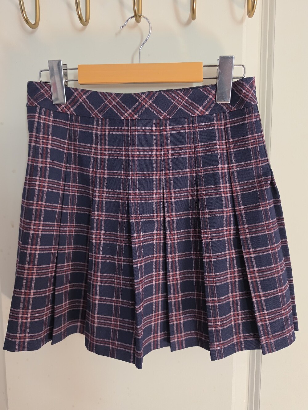 Sunday Best, Pleated Navy and Pink Plaid Skirt, Size 4